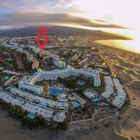 5 Min Walk From Yumbo! 417 Apartmán